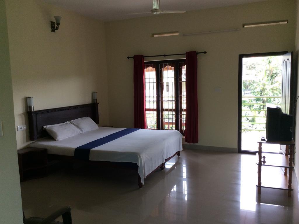 Kerala House Apartment Thekkady Exterior photo